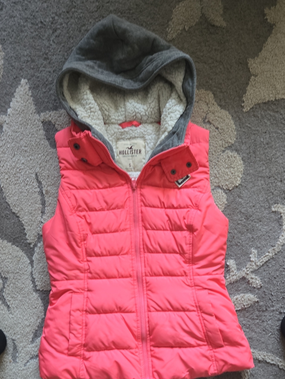 Hollister Coral Quilted Puffer Vest with Sherpa Lining and Hood